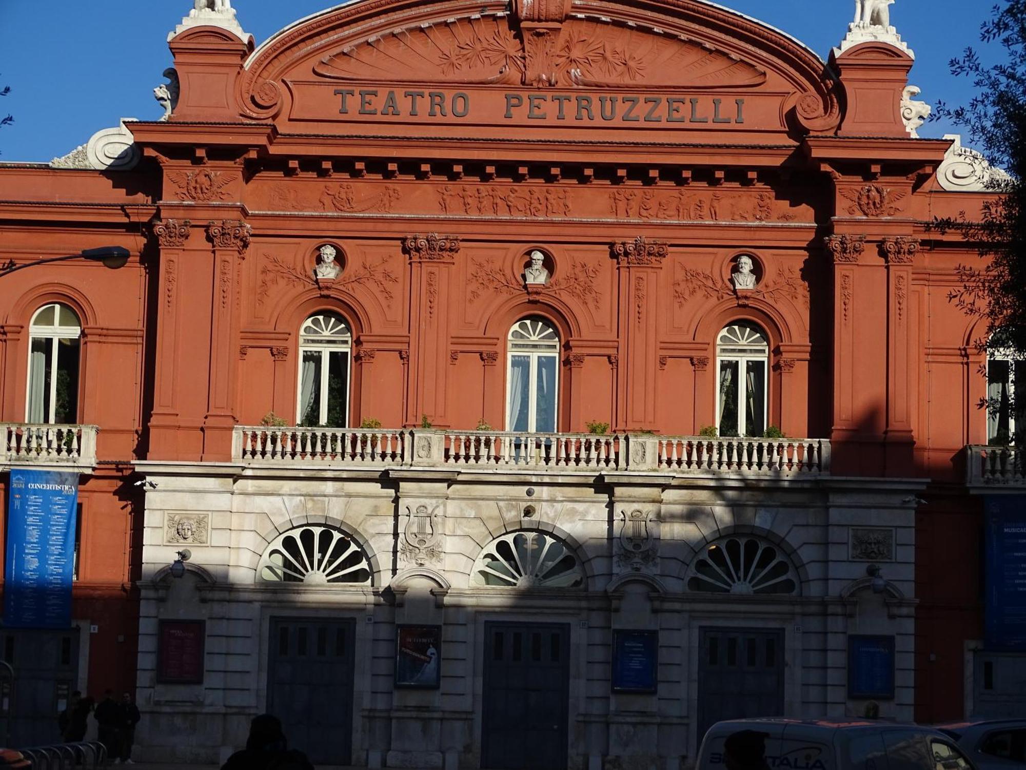 Al Teatro Rooms Bari Exteriér fotografie