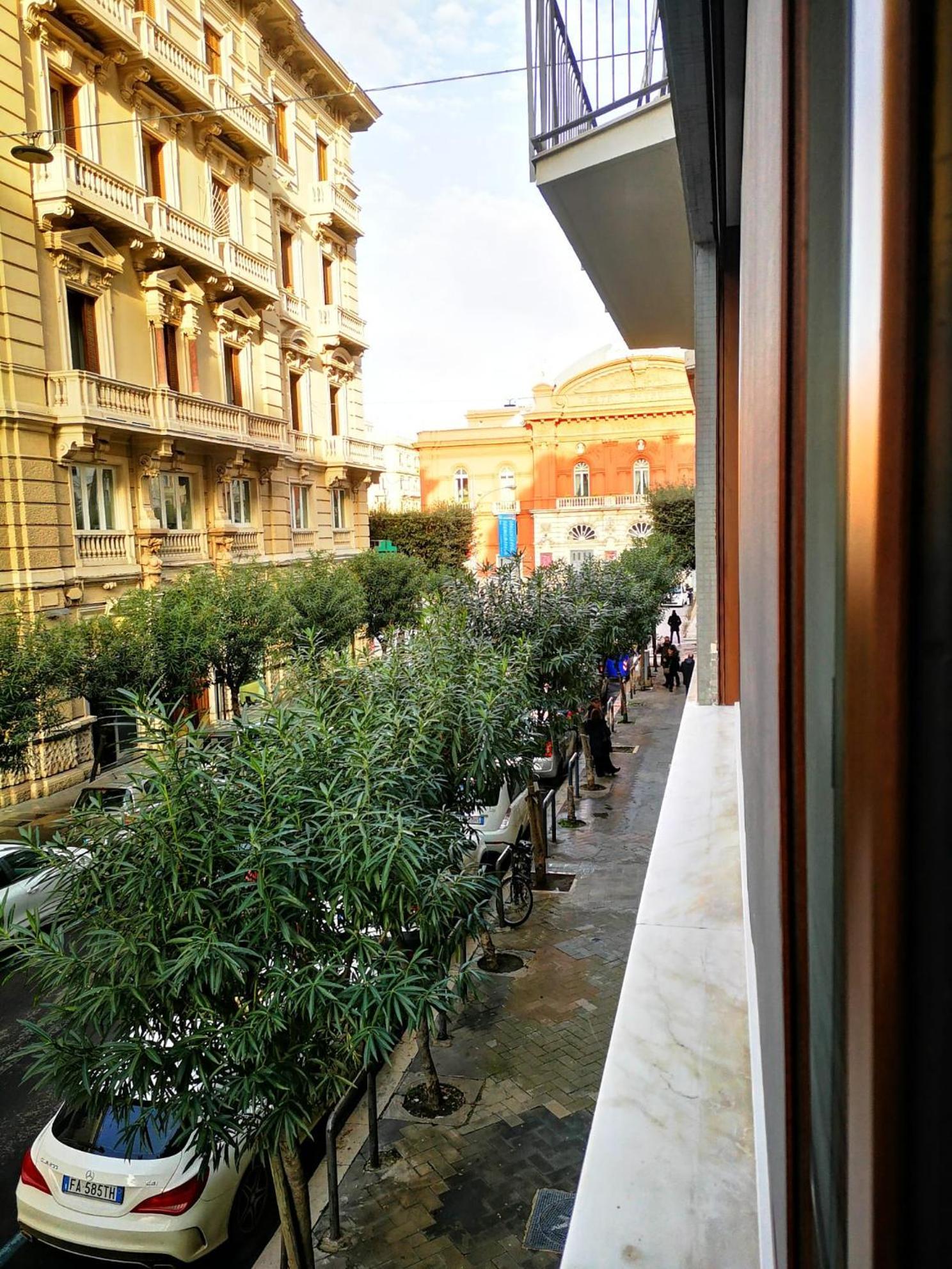 Al Teatro Rooms Bari Exteriér fotografie